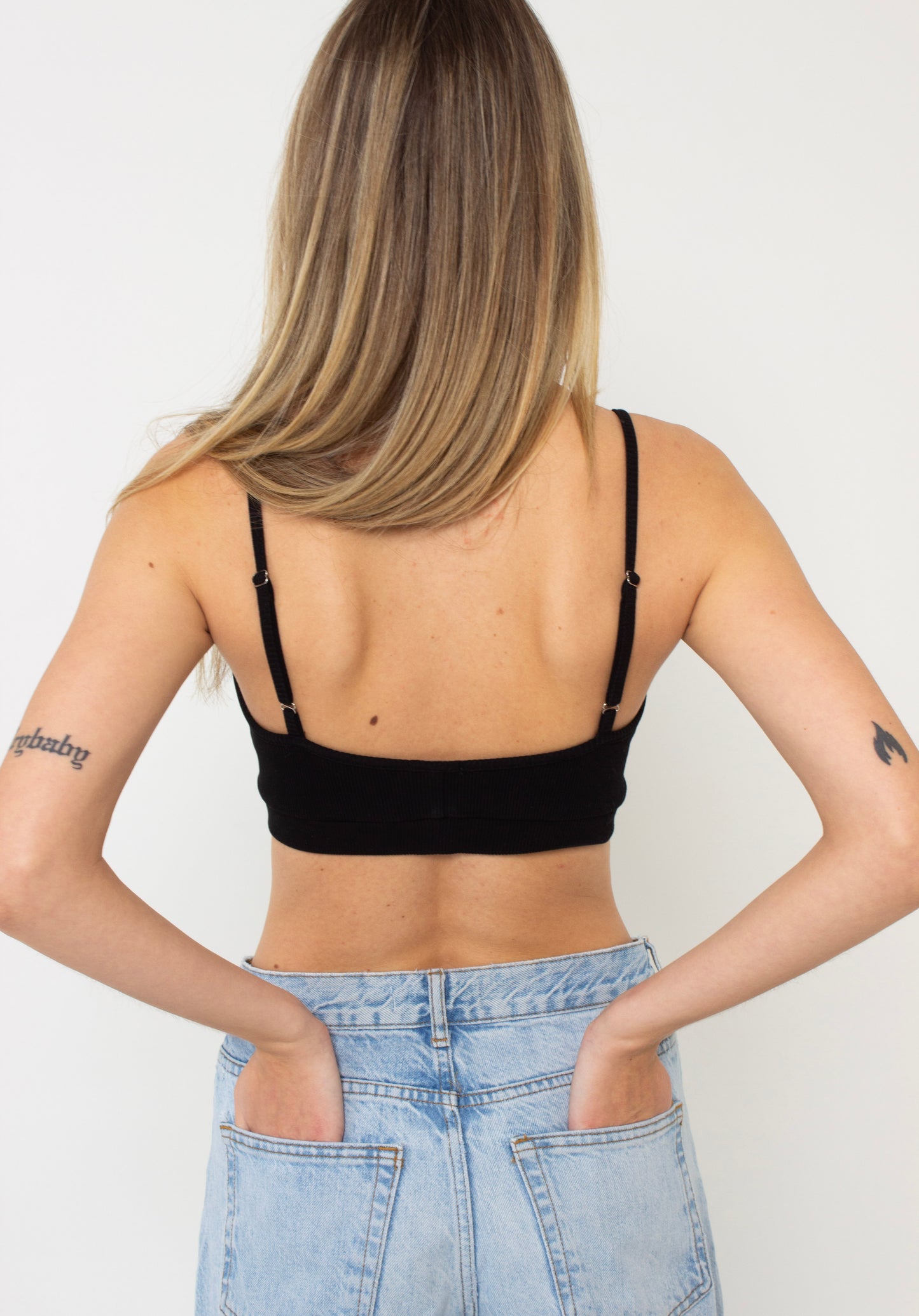 Black rib bra