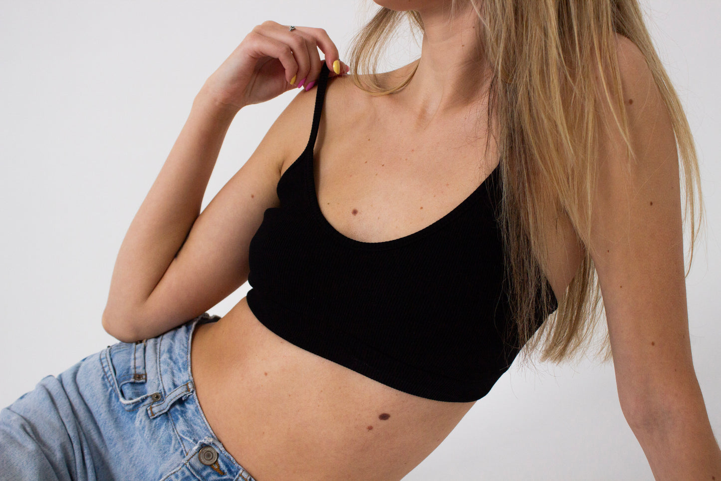 Black rib bra